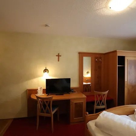 Hotel-gasthof Hirschen